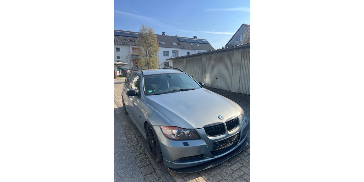 BMW 320 346.000 km 3.100 &euro; Oberhausen 46119