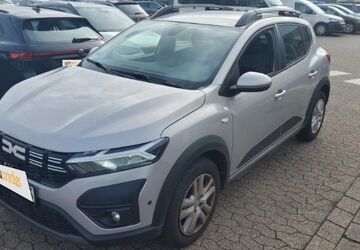 Dacia Sandero 12.298 km 18.250 &euro; Essen 45307