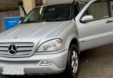Mercedes-Benz ML 350 305.000 km 4.000 &euro; Bochum 44803