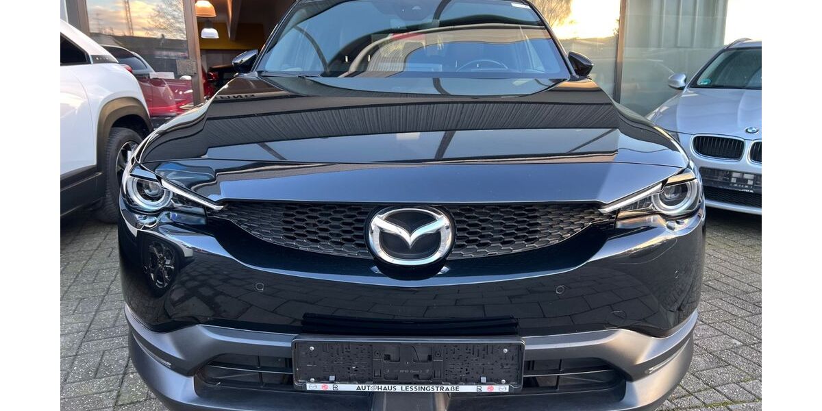 Mazda MX-30 39.302 km 12.990 &euro; Oberhausen 46145