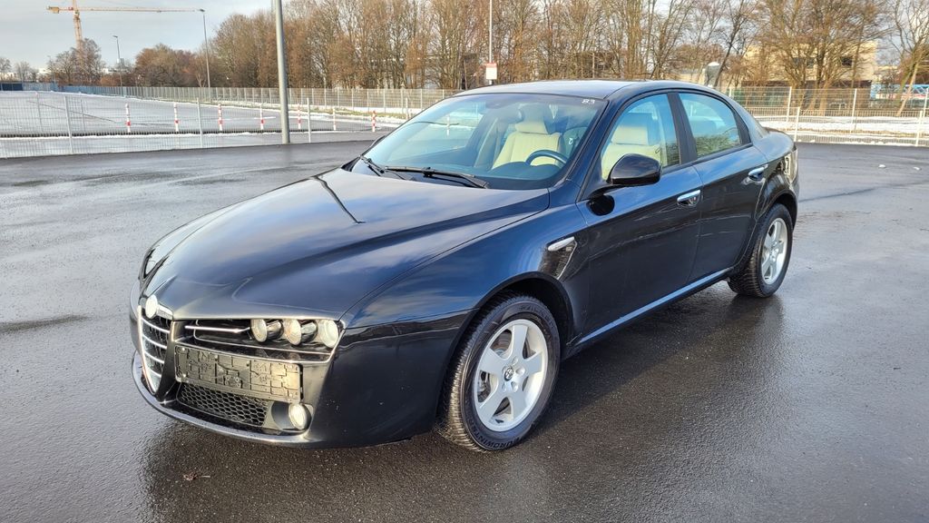 Alfa Romeo 159 151.000 km 2.790 &euro; Essen 45356
