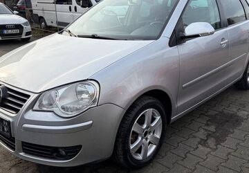 VW Polo 178.000 km 3.300 &euro; gelsenkirchen 45881