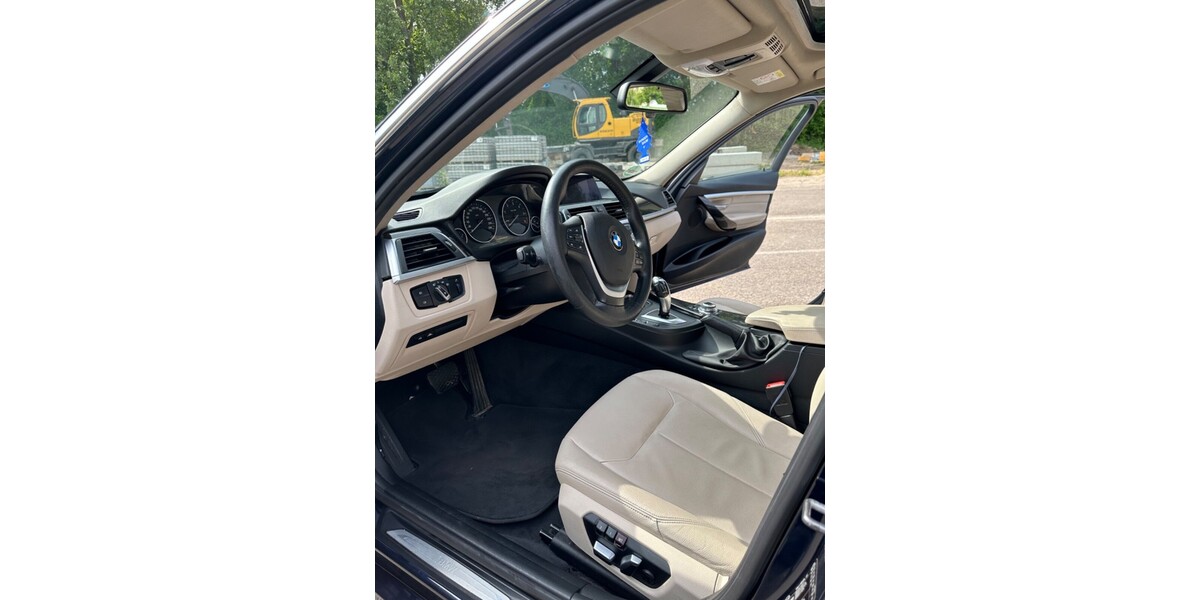 BMW 330 87.337 km 26.999 &euro; Gelsenkirchen 45879