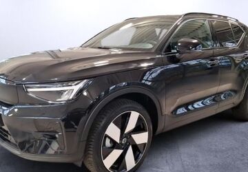 Volvo XC40 29.730 km 31.880 &euro; Recklinghausen 45659