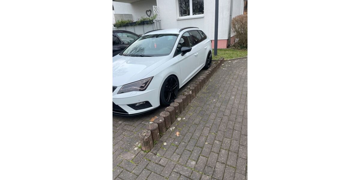 Seat Leon 128.000 km 10.000 &euro; Dortmund 44319