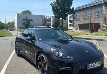 Porsche Panamera 105.000 km 41.000 &euro; Dortmund 44309