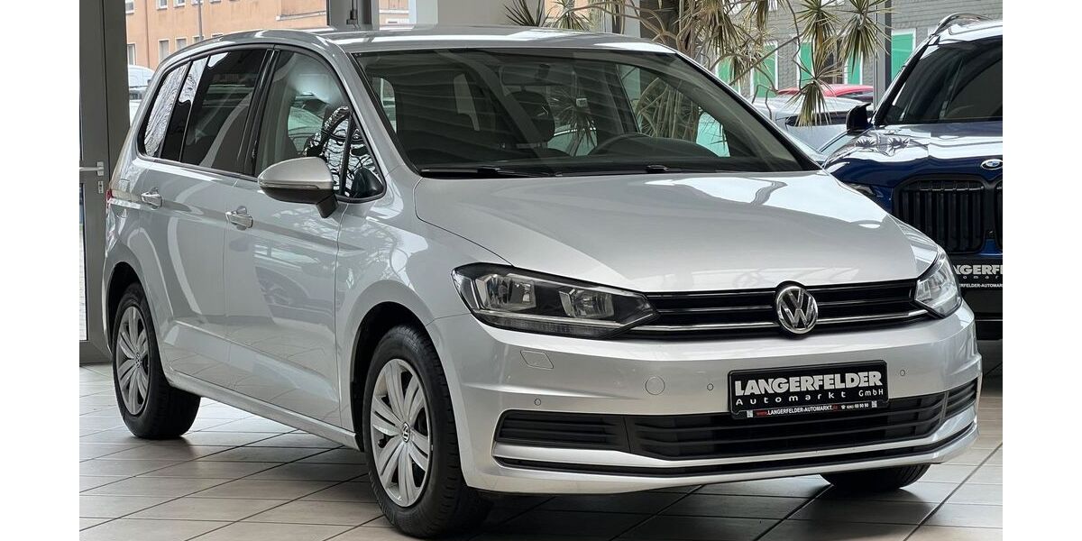 VW Touran 125.841 km 15.499 &euro; Wuppertal 42389