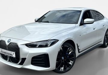 BMW i4 32.871 km 53.890 &euro; Dorsten 46282