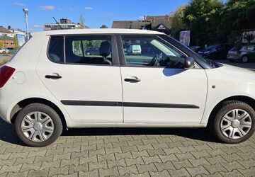 Skoda Fabia 105.789 km 6.490 &euro; Mülheim an der Ruhr 45478