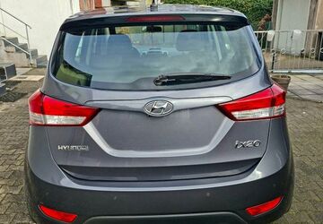 Hyundai ix20 44.500 km 9.500 &euro; Gelsenkirchen 45891