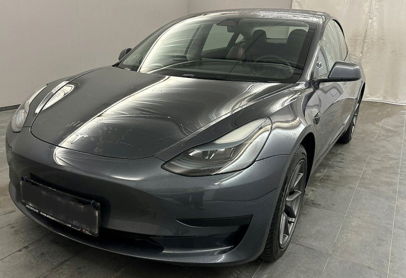 Tesla Model 3 48.500 km 27.900 &euro; Bochum 44803