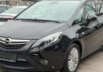 Opel Zafira 142.378 km 7.800 &euro; Datteln 45711
