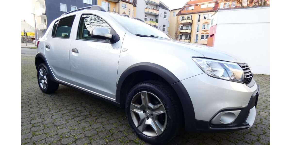 Dacia Sandero 56.700 km 8.250 &euro; Bochum 44809