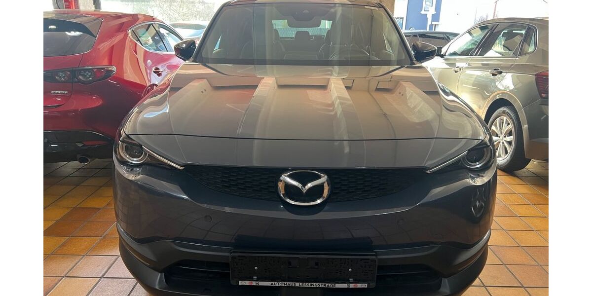 Mazda MX-30 42.292 km 11.890 &euro; Oberhausen 46145