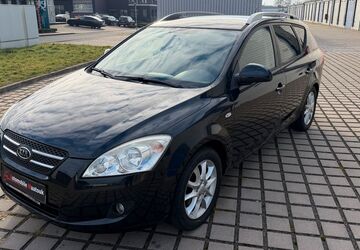 Kia ceed / Ceed 142.000 km 2.990 &euro; Essen 45329