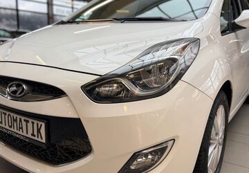Hyundai ix20 127.313 km 9.590 &euro; Bottrop 46236