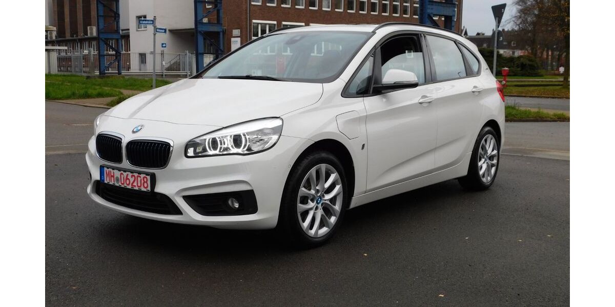 BMW 225 158.728 km 10.100 &euro; Mülheim 45473