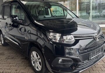 Toyota Proace City 17.781 km 21.400 &euro; Gelsenkirchen 45891