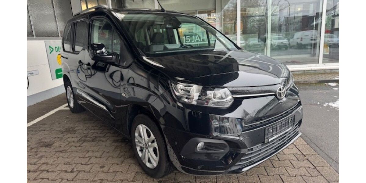 Toyota Proace City 17.781 km 21.400 &euro; Gelsenkirchen 45891