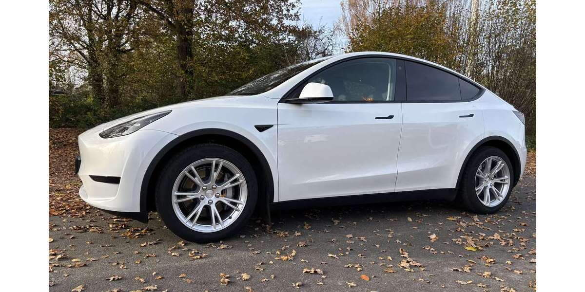 Tesla Model Y 51.000 km 26.999 &euro; Haltern an See 45721